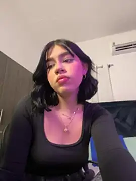 Lily_Woodz's cam snapshot