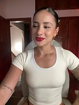 Ale_Lewis live sex cam