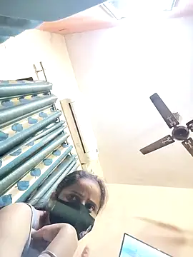 Jasmeen_Couple's cam snapshot