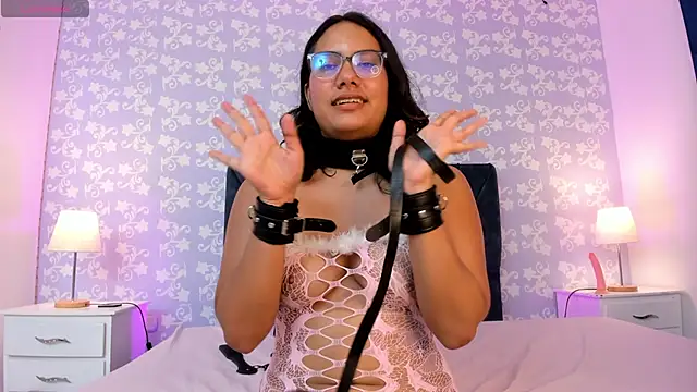 _MilaRose_'s cam snapshot