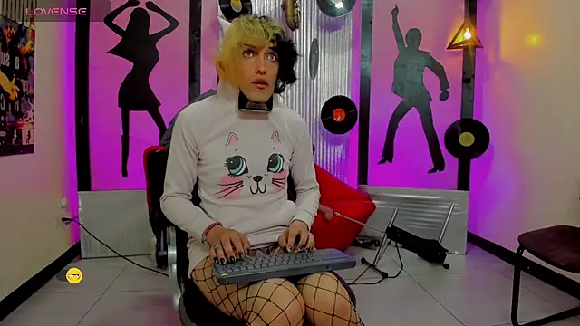 maki_morningstar_ live sex cam