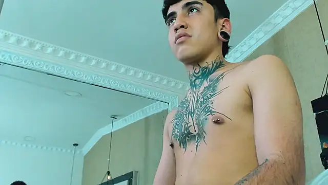 MarkOlsenn live sex cam