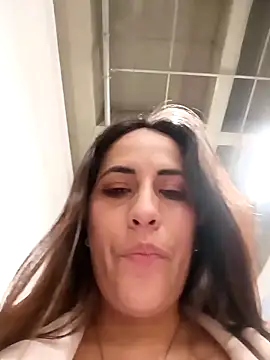 Lena-32's cam snapshot