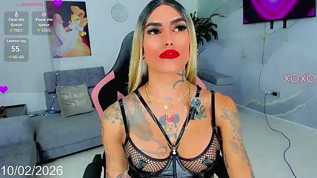 Nella_Dolls live sex cam