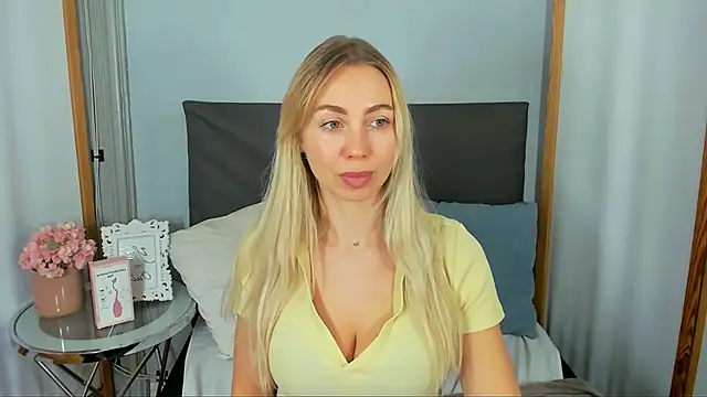 MargaritaRose's cam snapshot