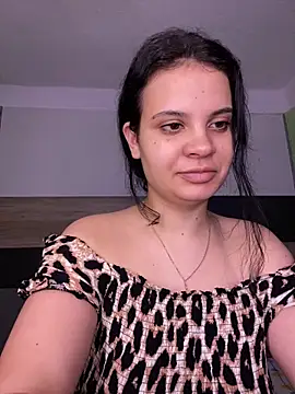 Karolina_Velvet's cam snapshot