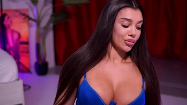 NatyDesiree live sex cam