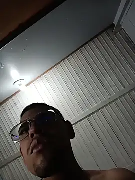 Bigtiti01 live sex cam