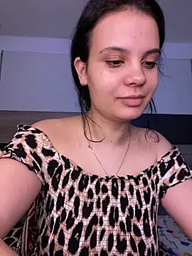 Karolina_Velvet's cam snapshot