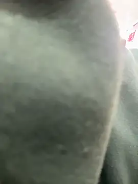 AdrianRinaldi live sex cam