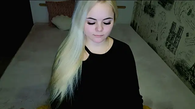 lovely-eyes's cam snapshot