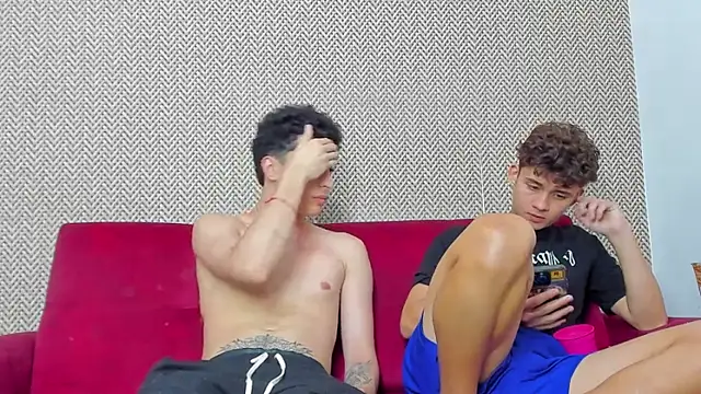 willy_sexxx18's cam snapshot