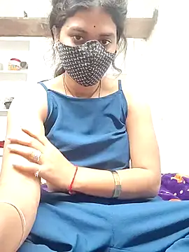 Cut_madhuri's cam snapshot