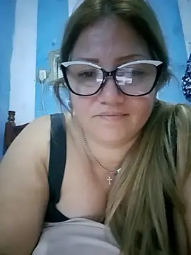 Carlotaazul's cam snapshot