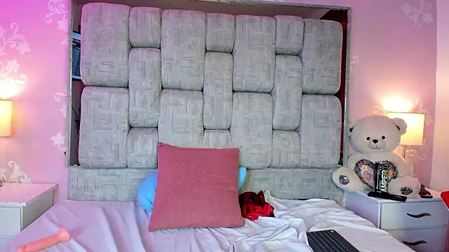 ellie_doll1 live sex cam