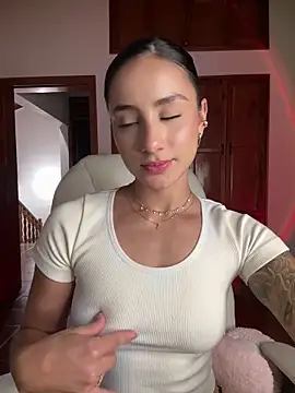 Ale_Lewis's cam snapshot