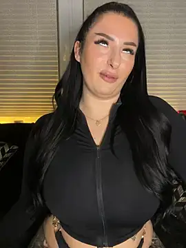 Mia-Bremer live sex cam