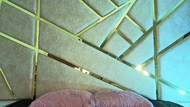 Zafiro_claire's cam snapshot