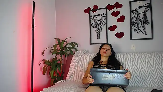 melanyvelvelt_X's cam snapshot