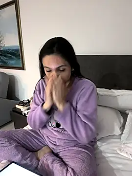 Cami_Konor's cam snapshot