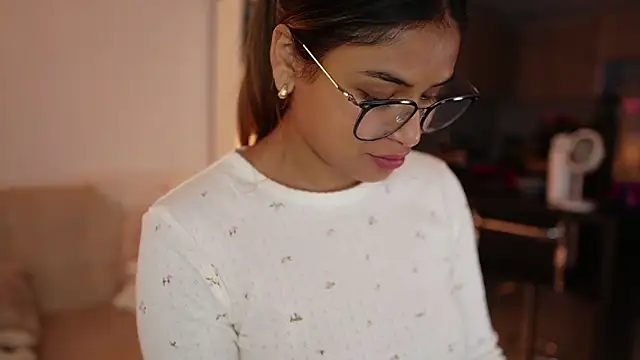 SaraParisi's cam snapshot