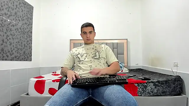 simookeler live sex cam