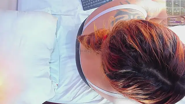 Amberluy live sex cam