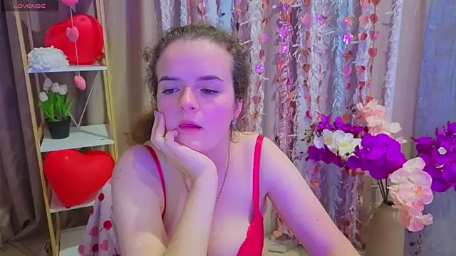 Luisa_Rosee's cam snapshot