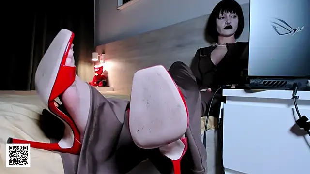 _Misha_Addams_'s cam snapshot