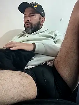 hairyandbigmann's cam snapshot