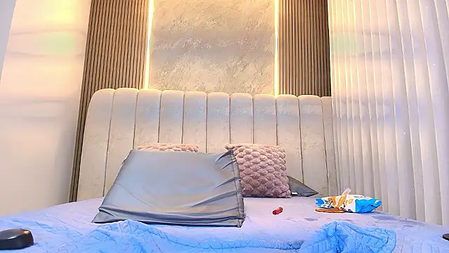 kata_hazel's cam snapshot