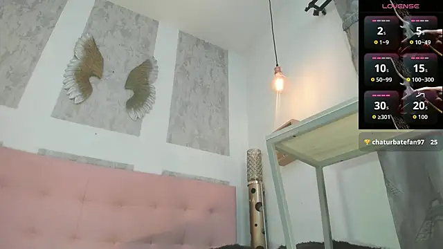 zhamira_21's cam snapshot