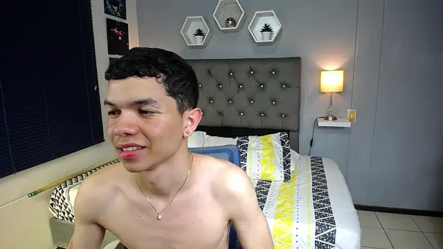 benjamine_bitt's cam snapshot