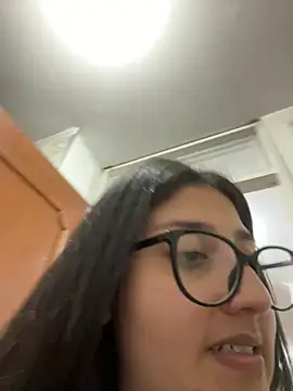 croftsmila's cam snapshot