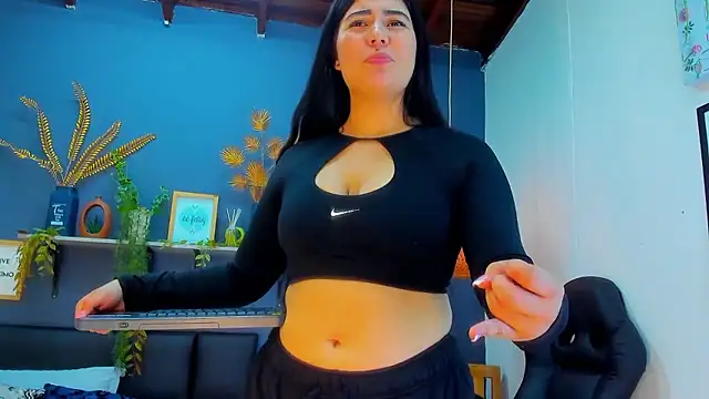 eliza_pink24's cam snapshot