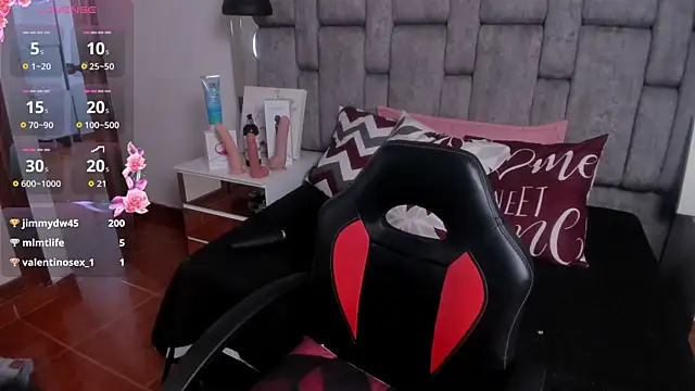 Maitebigboobs's cam snapshot