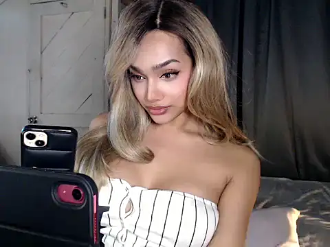 itsmekarinaaa live sex cam