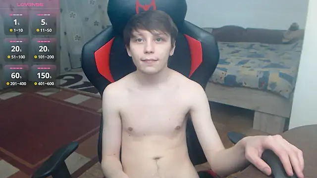 hugkydo live sex cam