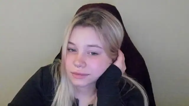 Lulu_Di's cam snapshot