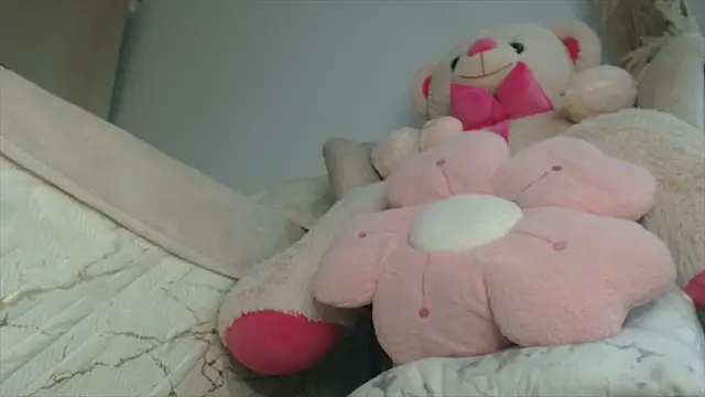 Trissa_Benson's cam snapshot