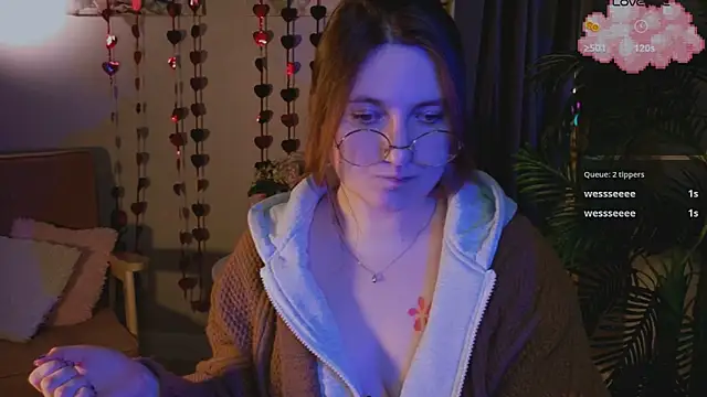 fairy_tara's cam snapshot