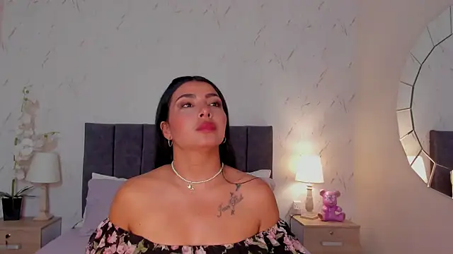 Antonella_Coruso's cam snapshot