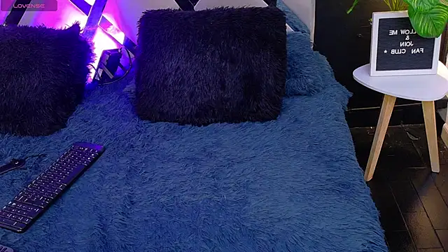 Kathe_Jhonson11's cam snapshot