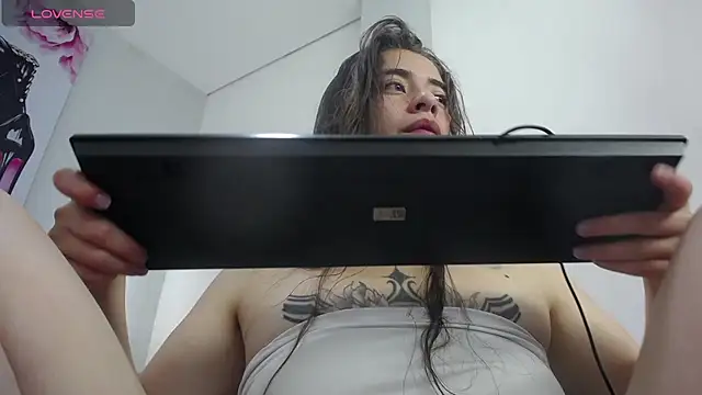 Keila_x_'s cam snapshot