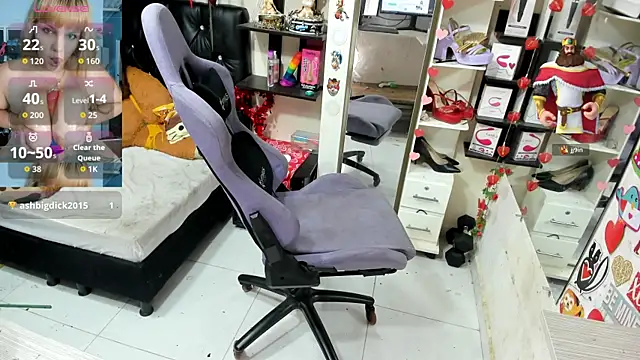 allsson_queen's cam snapshot