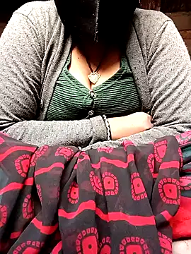 Bharti_thakurr's cam snapshot