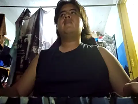 SpineToon live sex cam