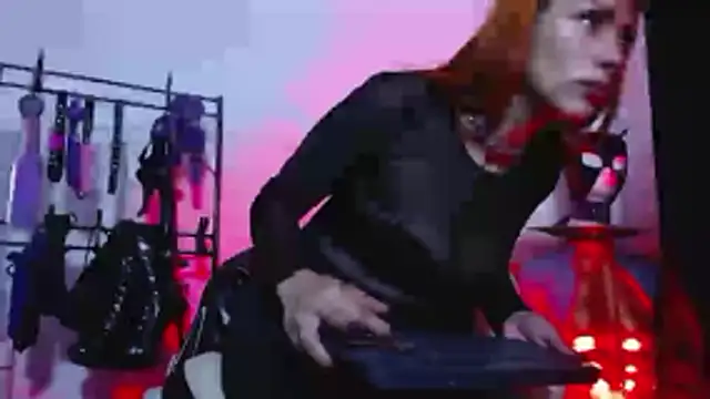 IvanaFetish's cam snapshot