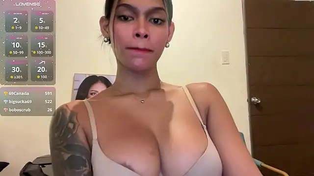 ClaryFrayx live sex cam