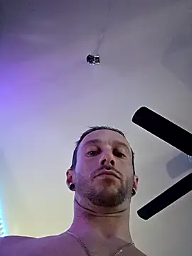 Twin2222 live sex cam